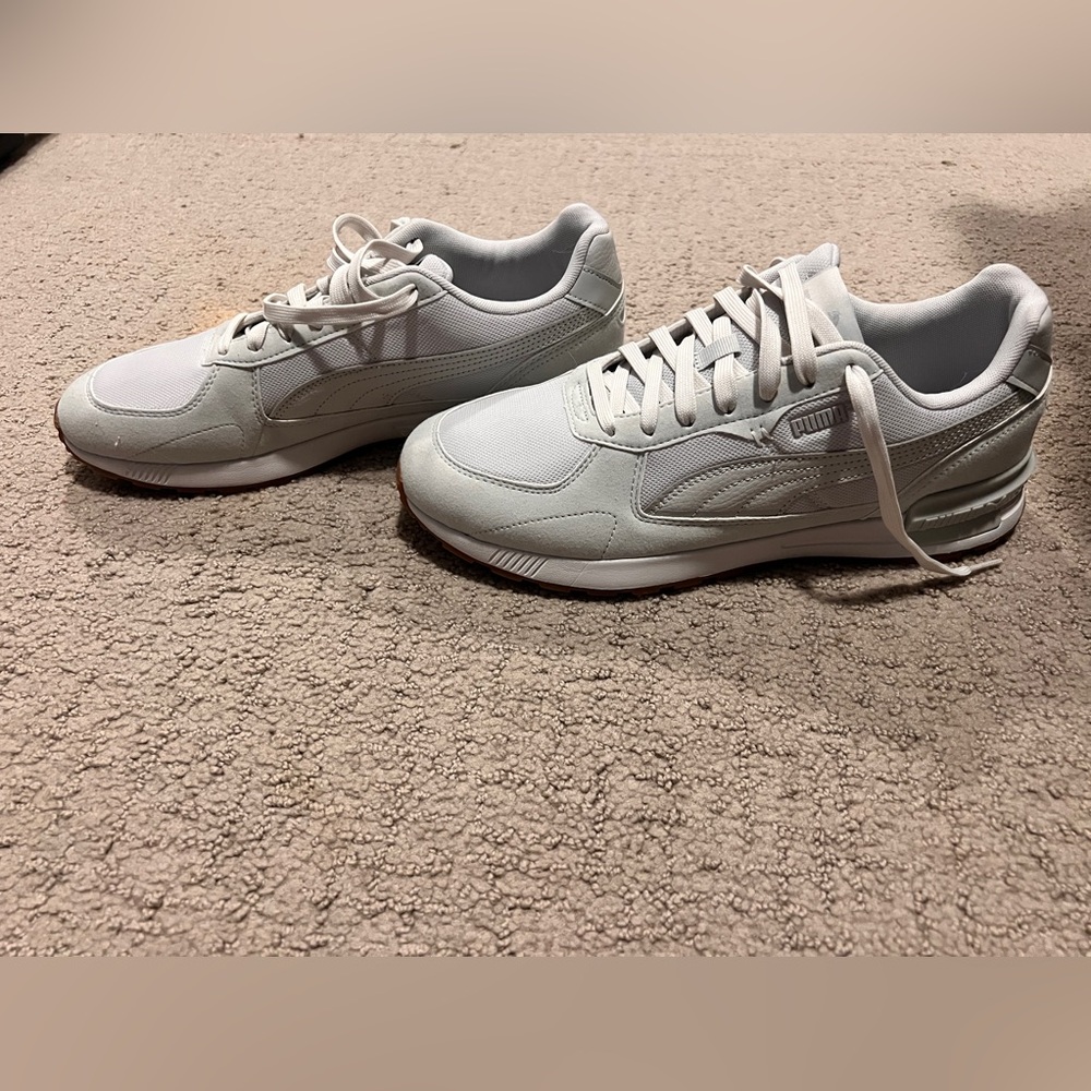 Men’s Grey Puma Sneaker